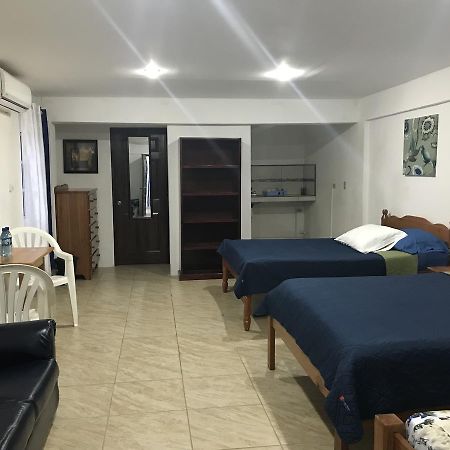 Bella Sombra Guest House Kings Park Белиз Сити Екстериор снимка